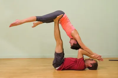 Partner Yoga Poses ( Couple Yoga Poses) for Couples -yogakarlo.com (  updated 2021) | Yoga karlo