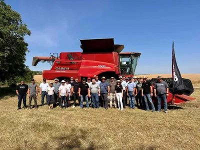 Купить комбайн CASE IH Axial-Flow 4000 (Axial Flow 4088HD и Axial Flow  4099HD) в Казахстане