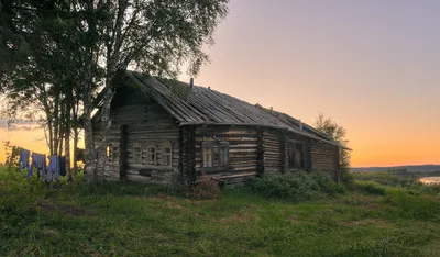 Увядающая красота, бабушка, храм, деревня, эстетика, лето | Сельские виды,  Пейзажи, Фотографии