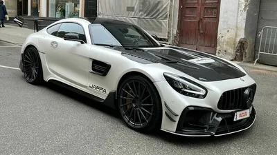 На Авто.ру продают Mercedes-AMG GT в уникальном для России тюнинге -  читайте в разделе Новости в Журнале Авто.ру