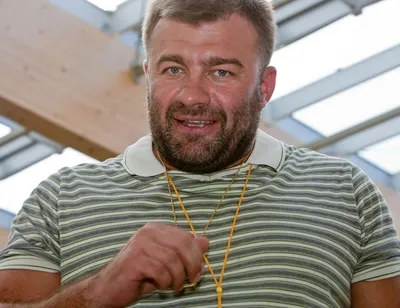 Старший сын Михаила Пореченкова снялся вместе с отцом в сериале «Гадалка» -  KP.RU