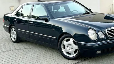 Файл:Mercedes W210 спереди 20080326.jpg — Викисклад