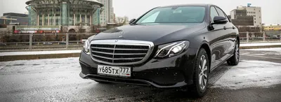 КЛАССЫ VIP Mercedes-Benz E-Класс. Роскошный Mercedes-Benz E-класса. ▻ E 220 d AMG E_220 в продаже