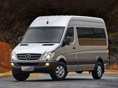 Заказ микроавтобуса Mercedes-Benz Sprinter 208 с водителем Белая Церковь |  Garrybase.com