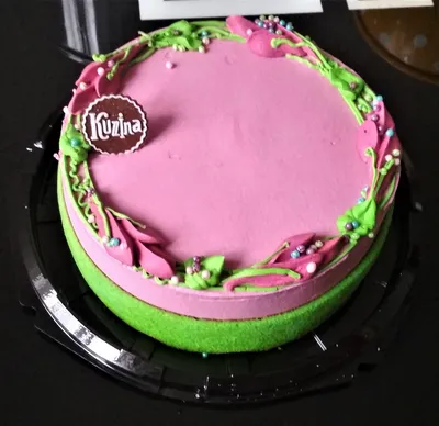 Торт Kuzina Цветучино - «Необычный и вкусный торт, в меру сладкий с ягодной  добавкой» | отзывы