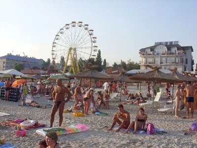 Железный Порт Official - Медовый закат солнца 🌅 на волнорезе на пляже  Стамбул! Тот момент, когда невозможно оторвать взгляд, а по коже мурашки от  восторга❤️ . Всем романтического тли же наоборот драйвового