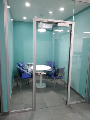 Стеклянные двери для офиса в Алматы | цельностеклянные | Купить со скидкой  | Цены, изготовление на заказ
