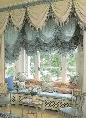 Французские шторы в гостиную пошив на заказ в Москве , цены на пошив -  студия текстильного декора \"Амели\"