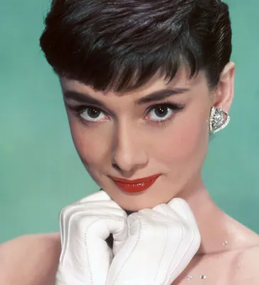 Audrey Hepburn: Biografie - [GEOLINO]