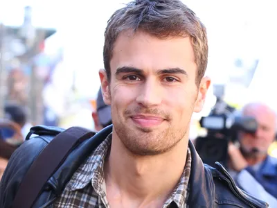 Обои Тео Джеймс, Самые популярные знаменитости, актер, Theo James, Most  Popular Celebs, actor, Знаменитости #5427 - Страница 12