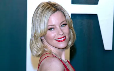 Elizabeth Banks | See All the Sexy Stars on the AMAs Red Carpet! | POPSUGAR  Celebrity Photo 62
