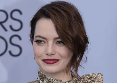 Emma Stone's Transformation: Photos of the Actress Young to Now