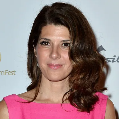 Marisa Tomei, wearing no makeup, seen leaving a West Hollywood restaurant  after meeting up a friend for lunch Los Angeles Stock Photo - Alamy