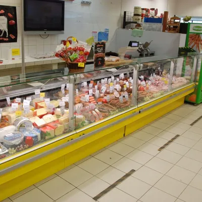 Холодильное оборудование в магазине сети \"Mokpol\" г.Варшава | ITON group