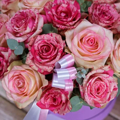 Купить букет цветов Анна Карина/лососевая 60 недорого с доставкой в  Московской области | Дом Роз