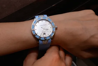 Ulysse Nardin Lady Diver - журнал о часах