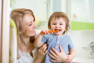 Чернеют зубы у ребенка 1 год фото
