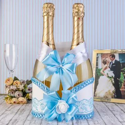 Украшение на шампанское на свадьбу и рождение ребенка с кружевом голубого  цвета и белой розой купить по выгодной цене в интернет-магазине OZON