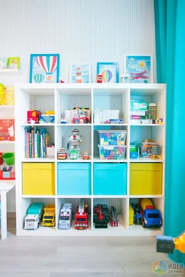 Картинки по запросу шкаф для игрушек и книг | Organização da sala de jogos,  Estantes para brinquedos, Ideias de decoração quarto infantil