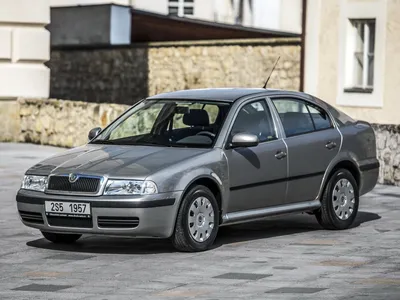 Skoda Octavia 2000 – 2011, 1 поколение (A4) рестайлинг, Лифтбек:  технические характеристики и комплектации