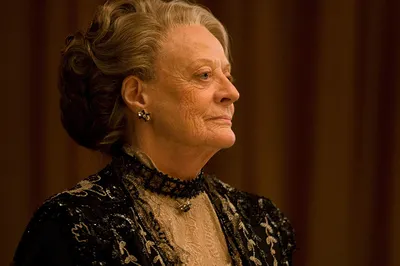 Мэгги Смит (Maggie Smith, Margaret Natali Smith Cross) - актриса -  фотографии - европейские актрисы - Кино-Театр.Ру