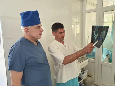 В костанайской городской больнице провели первые высокотехнологичные  операции по эндопротезированию коленных суставов - КН