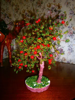 Как сделать бисерное дерево «Яблоня»