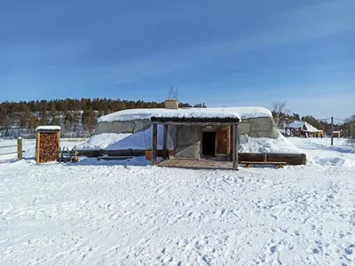 Якутский балаган в Соттинцах — Российские древности