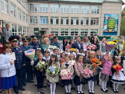 18 молодых специалистов придут 1 сентября в школы, детсады и «Радугу» |  Вольская жизнь