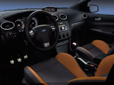 Ford Focus 2 ST - технические характеристики, обзор и фотографии