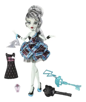 Купить коллекционная кукла Monster High сладкие 1600 Фрэнки Штейн, цены в  Москве на СберМегаМаркет