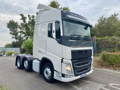 Купить скотовоз VOLVO FH13-540 6x2 4 emeletes élőállatszállító + pótkocsi Венгрия Budapest, ZK30823 - Laslo Truck