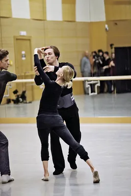 Сергей Безруков стал танцором балета