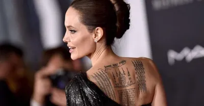 За несколько месяцев до развода Анджелина Джоли и Брэд Питт сделали  татуировки, чтобы укрепить свой союз