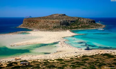 Балос: тропическая лагуна с розовым песком на острове Крит