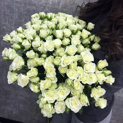 Купить Букет из белых кустовых роз №180