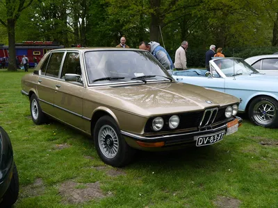 Файл:1985 BMW 518 I (7315423150).jpg — Википедия