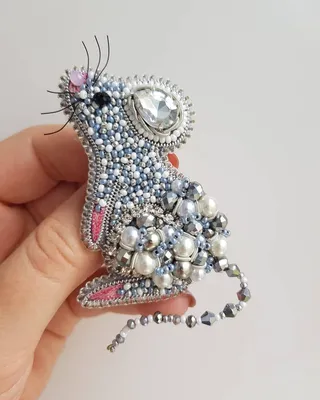 БРОШИ🔹️БИСЕР🔹️АКСЕССУАР (@oksi_brosh_hm) • Фото и видео в Instagram |  Bead jewellery, Beaded jewelry, Beaded animals