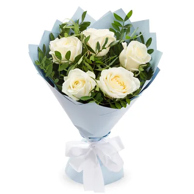 Букет из 5 белых роз 50 см - купить в Москве по цене 1790 р - Magic Flower
