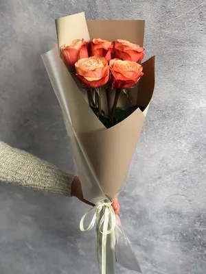 1️⃣ Букет из 5 оранжевых роз — заказать по лучшей цене в Алматы