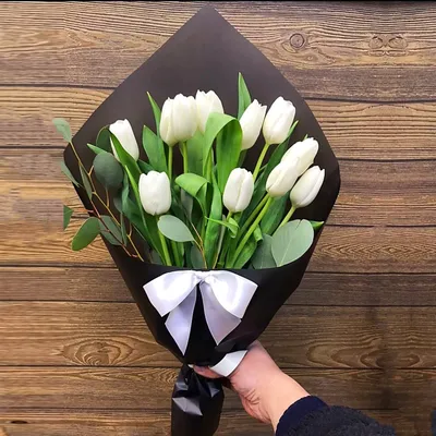 Купить Букет из белых тюльпанов 00356 с доставкой - Мастерская Lideski -  доставка цветов, подарков, букетов Смоленск