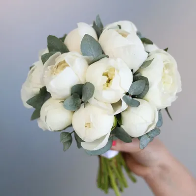 Букет невесты из белых пионов | JK Flowers