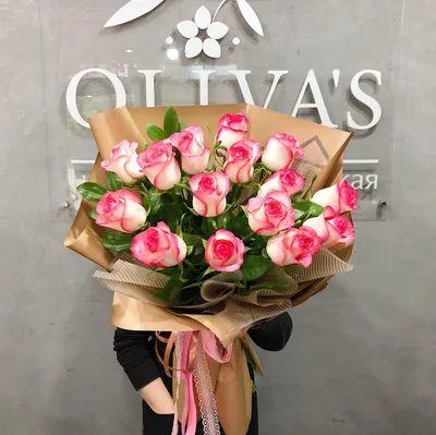 Букет из нежных роз Джумилия - Доставка цветов Феодосия - Цветы Oliva's