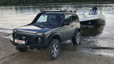 LADA Нива (2329) разведчик для MudRunner