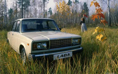 Обои на рабочий стол автомобили ВАЗ 2107 - 1982