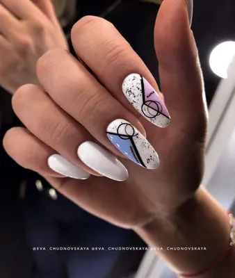 Абстракция на ногтях и еще 10 трендов в маникюре на апрель 2021 | Mixnews