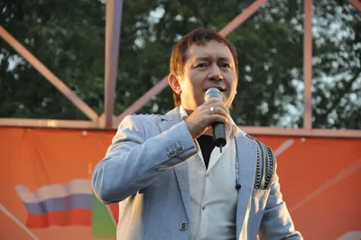 Приехал из села и собирал толпы зрителей: как певец Айдар Галимов в 1990-х  стал звездой Башкирии - 23 февраля 2023 - ufa1.ru