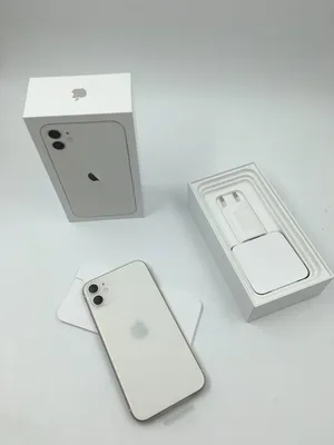 Смартфон Apple Apple iPhone 11 128 ГБ, белый купить с оперативной доставкой  в Москве из магазина \"Mobilochka\" | Интернет-магазин rf.market