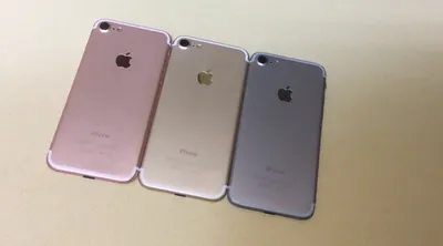 iPhone 7 Rose Gold- on hold on Mercari | Coisas de iphone, Iphone,  Acessórios iphone