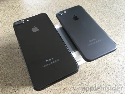 Here's how the jet black iPhone's 'fine micro-abrasions' look after almost  a year - 9to5Mac